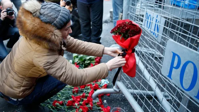 İstanbul Ortaköy'de Reina adlı gece kulübüne düzenlenen ve 39 kişinin hayatını kaybetmesiyle sonuçlanan terör saldırısını IŞİD üstlendi.