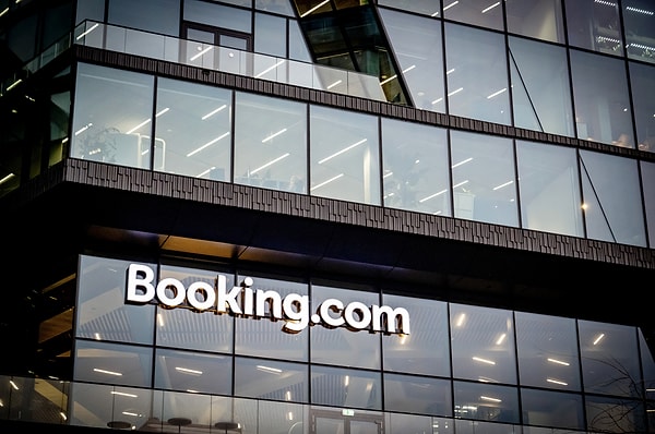Booking.com'un faaliyetleri durduruldu