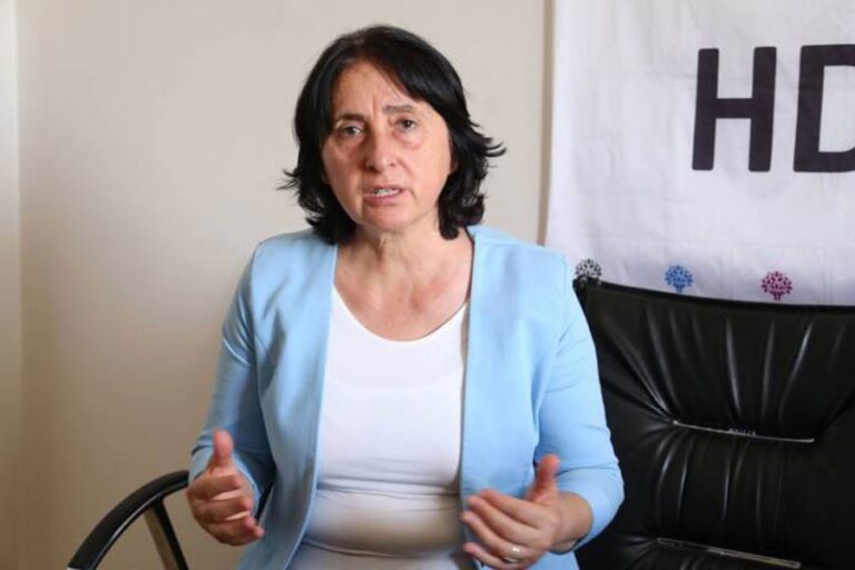 nursel aydoğan