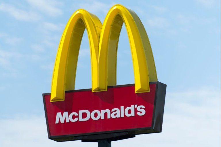 McDonald's hamburgerlerinde salgın krizi: Ne oldu? McDonald's Peru'daki tüm şubelerini