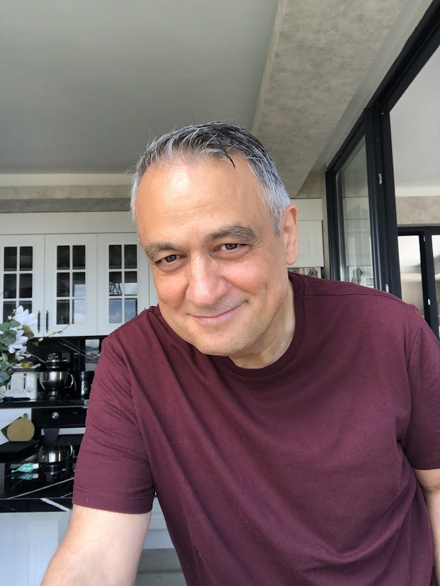 Picture of Suat Kınıklıoğlu