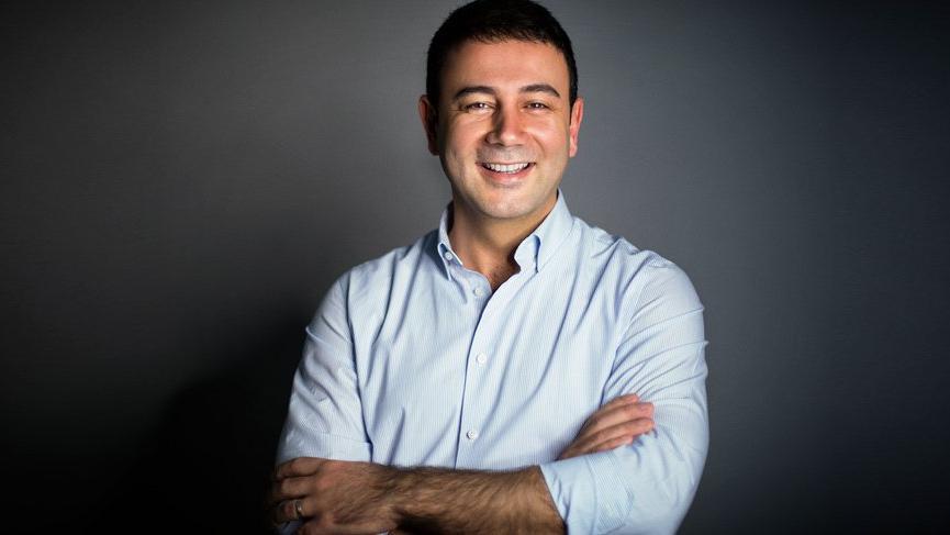 Rıza Akpolat kimdir?