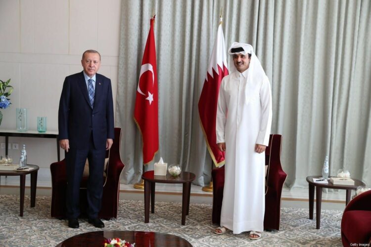 Arap ülkelerinden geri adım