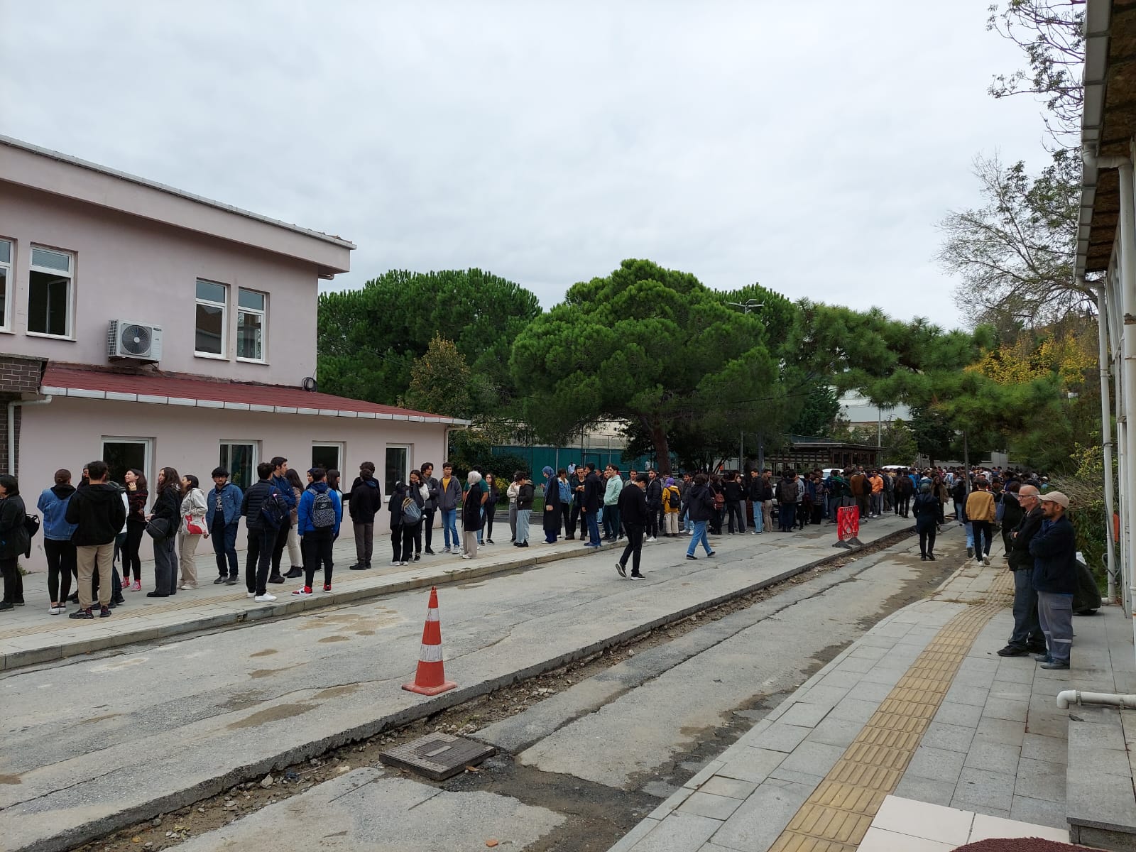 Bo azi i niversitesi nde Anadolu Hisar Kamp s Krizi Bir Kamp sten 