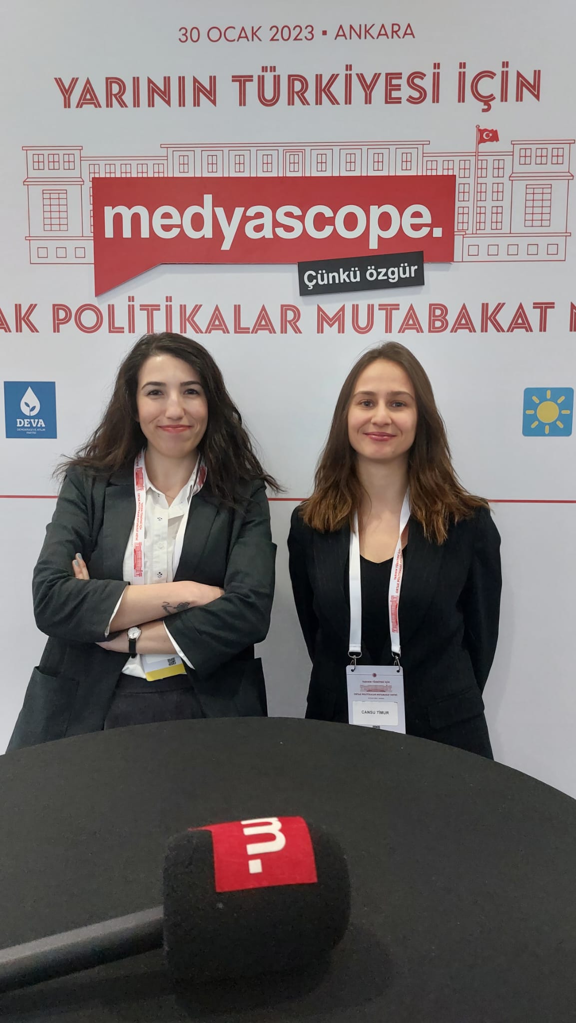 Picture of Cansu Timur & Özgecan Özgenç