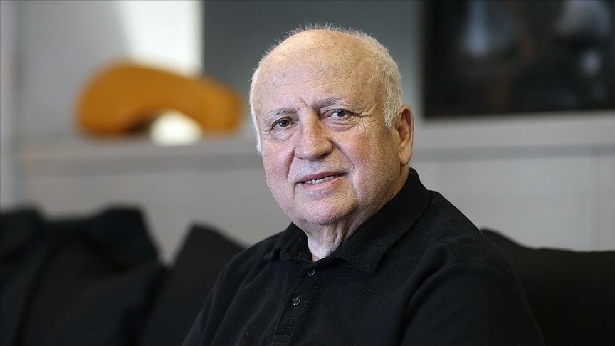 Picture of Işın Çelebi