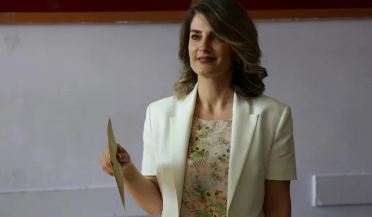 Başak Demirtaş kimdir?