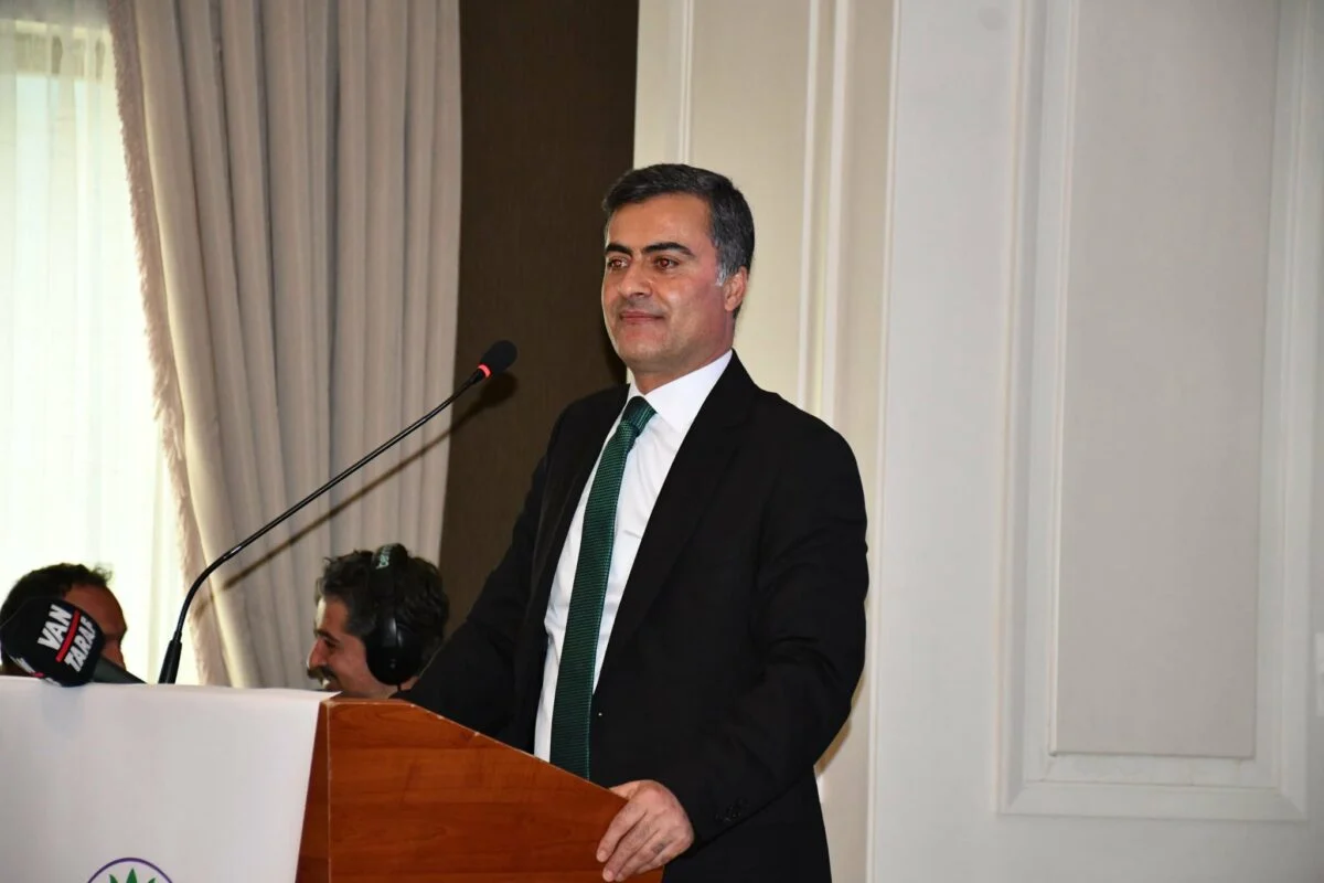 Bu görselin Alt özniteliği boş. Dosya adı: GJYPRZCXcAEdysO-1200x800.jpeg