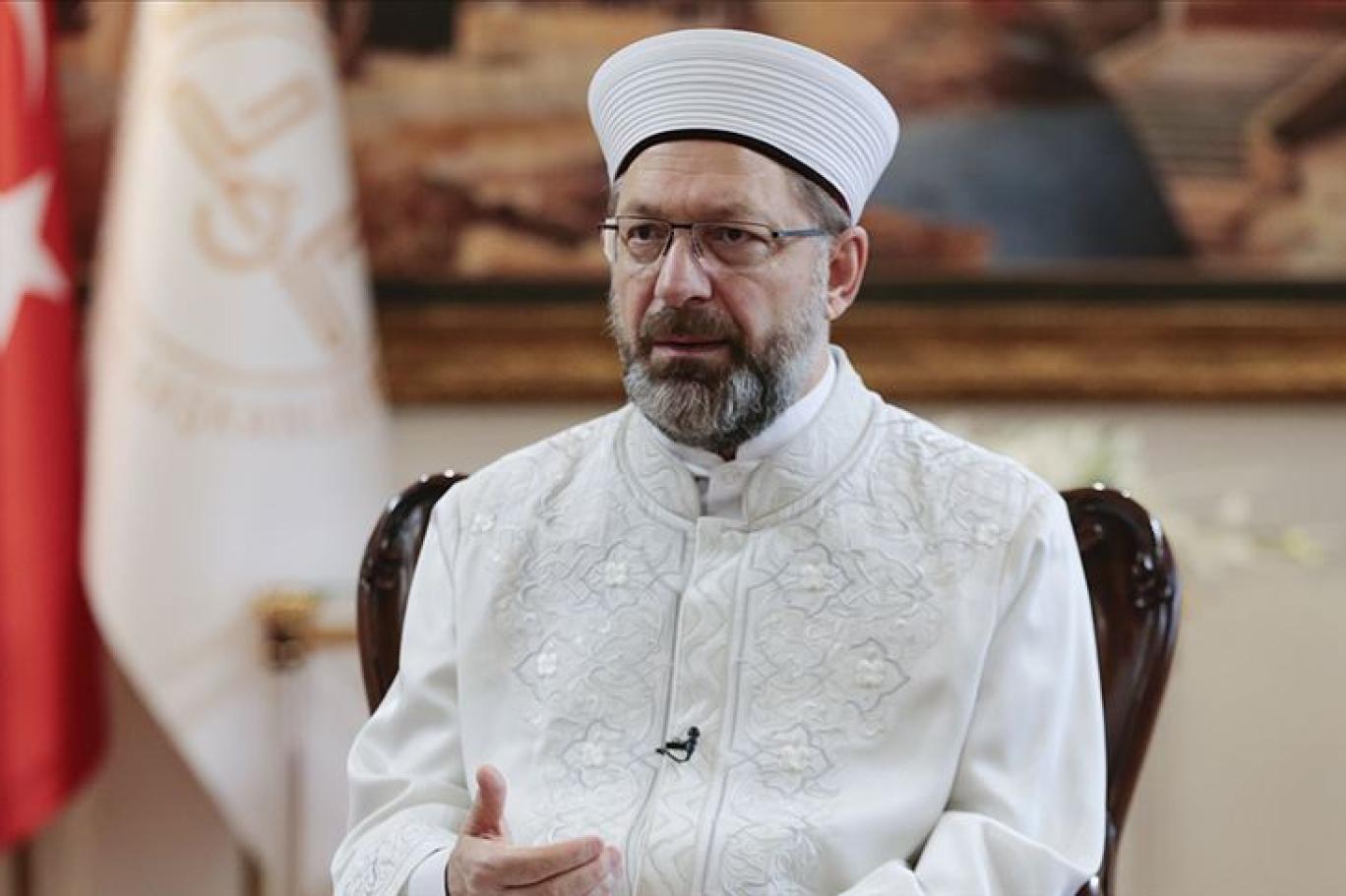 Ruşen Çakır yazdı: Diyanet İşleri Başkanı Ali Erbaş’ın Atatürk’le alıp ...