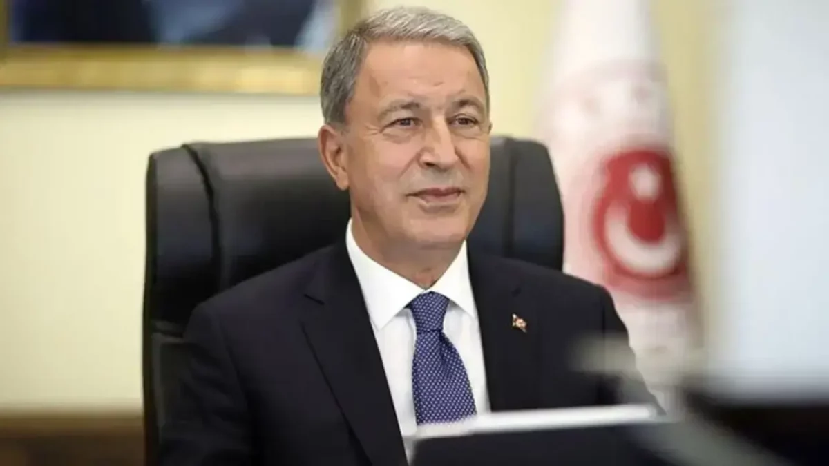 Hulusi Akar