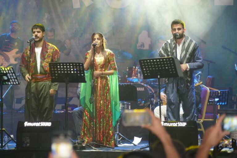 Koma Hevra üyeleri Diyarbakır’da 8 yıl sonraki konserden sonra gözaltına alındı