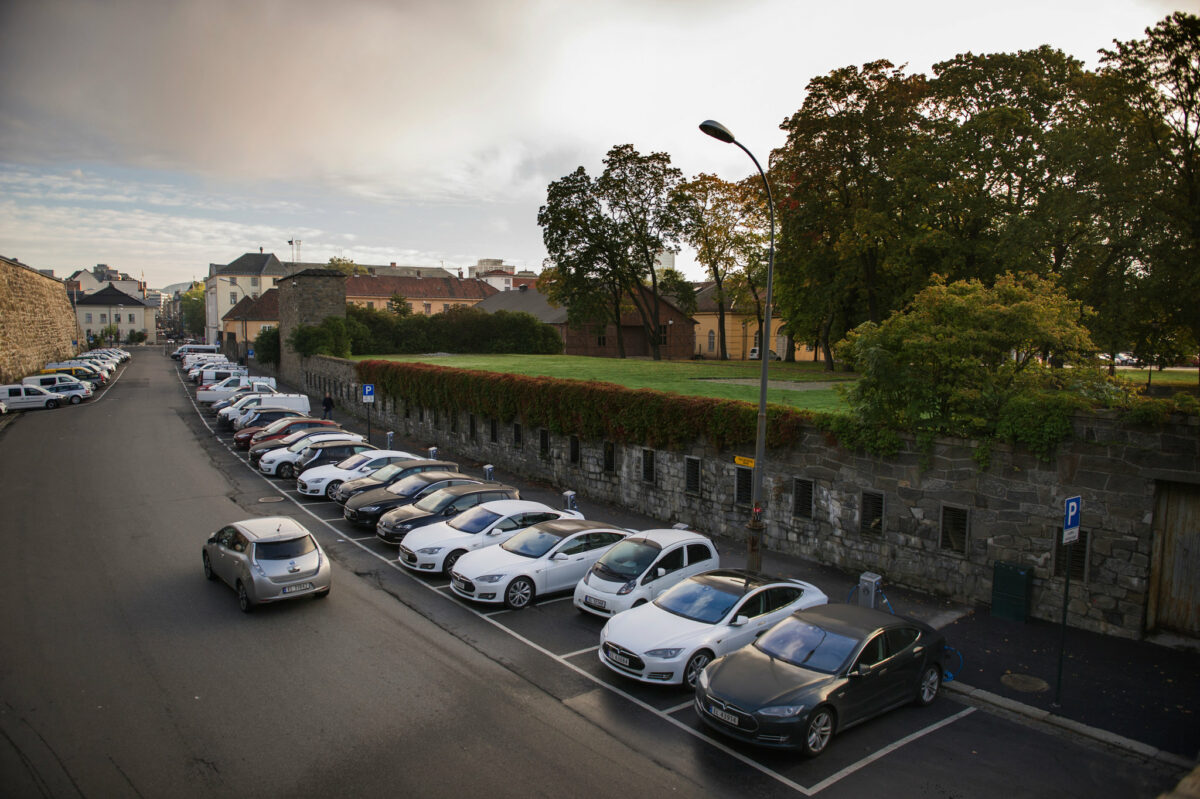 Norveç elektrikli araç kullanımında Avrupa'ya öncülük ediyor