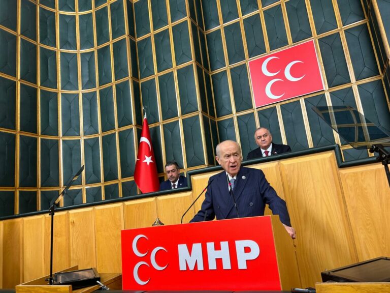 Bahçeli'nin Öcalan mesajının anlamı ne? | Haftaya Bakış özel bölümde yorumlandı