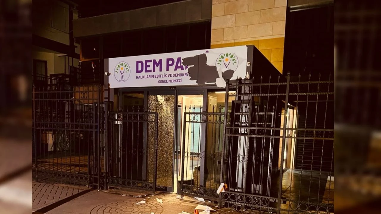 DEM Parti'ye saldırı