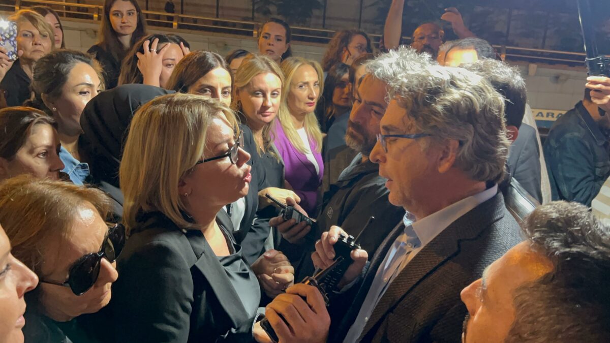 CHP Kadın Kolları Başkanlığı tarafından 11 Ekim Dünya Kız Çocukları Günü kapsamında düzenlenen yürüyüş engellendi