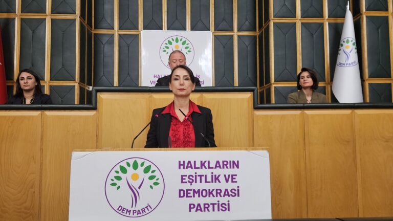 Hatimoğulları'ndan Bahçeli’ye yanıt: “Tecrit bir an önce kalkmalı, Sayın Öcalan ne konuşacaksa kendi dilinde konuşmalı”