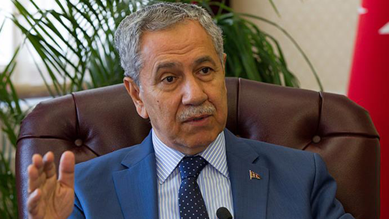 Bülent Arınç’tan ‘çözüm süreci’ çıkışı: Öcalan çağrı yapsın diyorsanız, bunun içini doldurmalısınız
