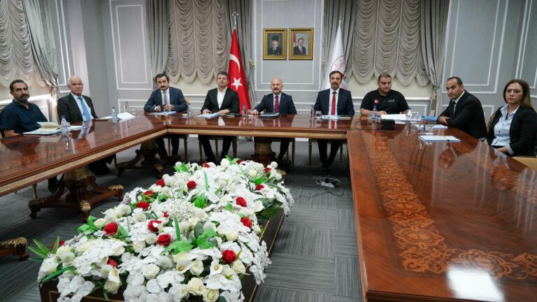 Belediye Başkanı Tutdere, mahallelere acil müdahale konteyneri yerleştireceklerini açıkladı