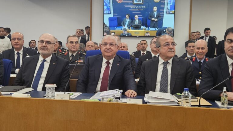 MSB bütçe görüşmelerinde teğmenler gerginliği büyüyor