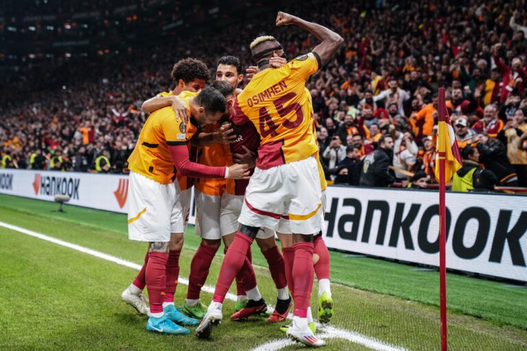 Galatasaray rakibi Tottenham'ı 3-2 geçti