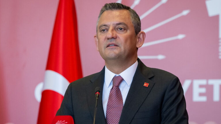 Özgür Özel: "MİT’e cevaplayabileceği sorular sorduk"