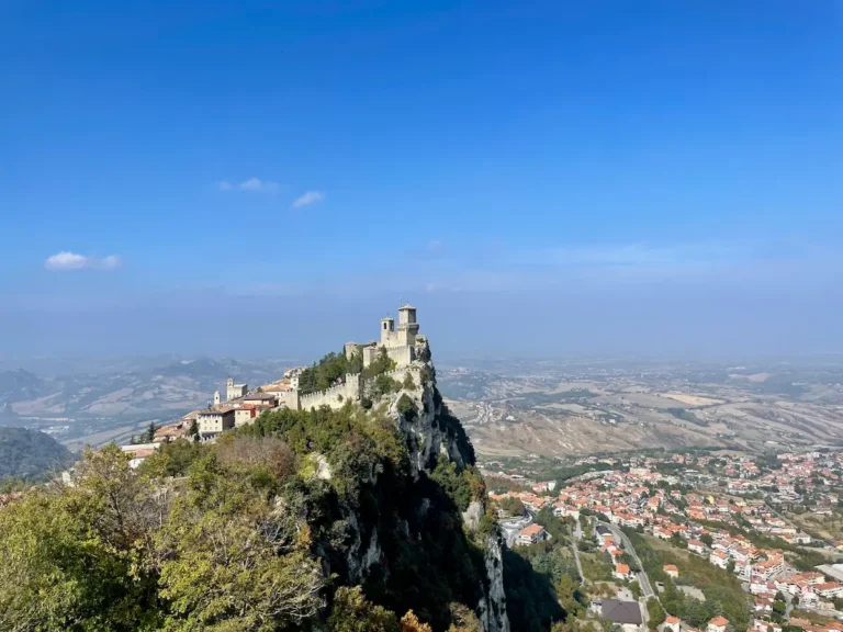 San Marino lider