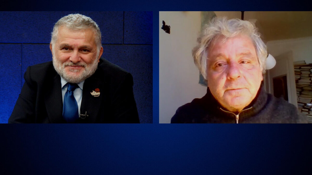 Ruşen Çakır ve Hamit Bozarslan değerlendirdi: Yeni bir Suriye mümkün mü?