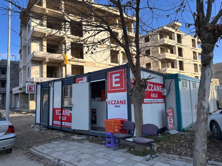 Adıyaman'da eczacılar zor durumda