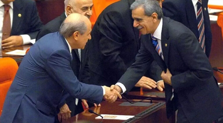 Devlet Bahçeli ve Ahmet Türk.