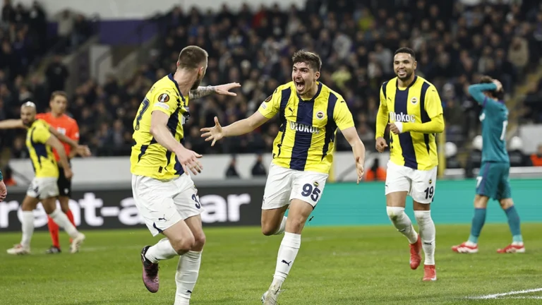 Fenerbahçe'nin son 16 turundaki rakibi belli oldu.