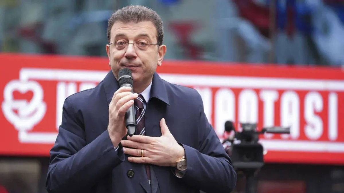 İBB Başkanı Ekrem İmamoğlu 14 kişi hakkında suç duyurusunda bulundu.