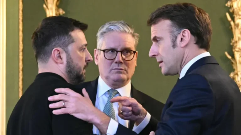 Macron, Zelenskiy ve Starmer
