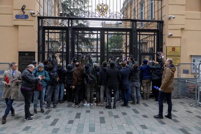 Amerikalı ve Rus diplomatlar, İstanbul'da bir araya geldi.
