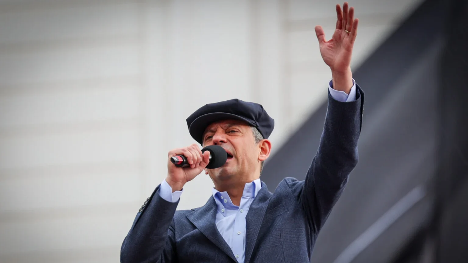 Turkish opposition organizes major rally in heartland of regime support