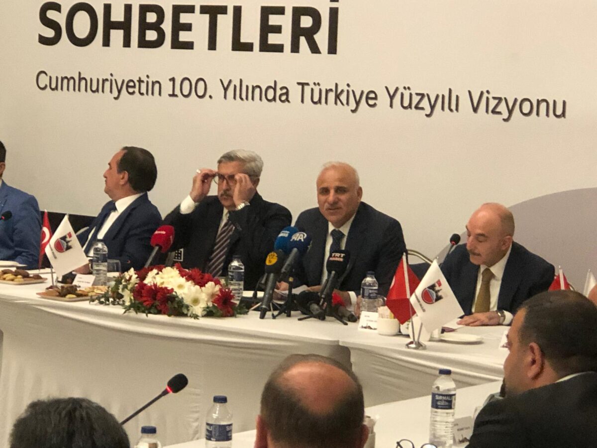 Diyarbakır Türkiye Sohbetleri: Cumhuriyetin 100. Yılında Türkiye Yüzyılı Vizyonu