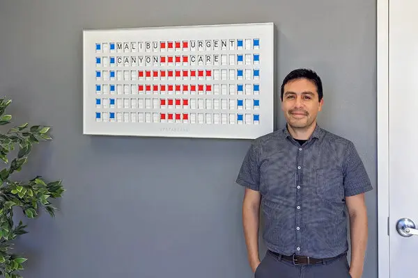 Dr. Salvador Plasencia