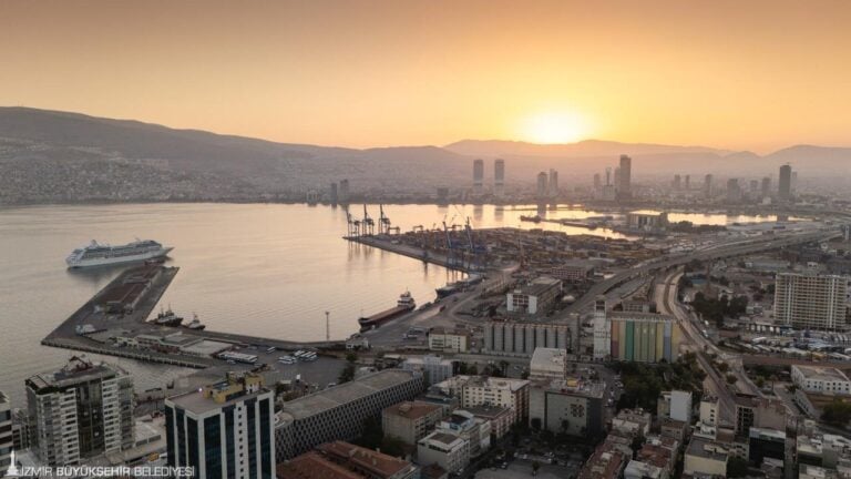 Moody’s İzmir’e Aaa notu verdi