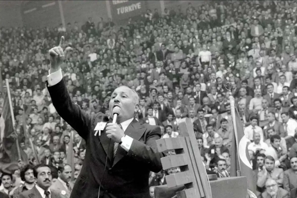 İsmail Fatih Ceylan yazdı: Erbakan'ın üç şeyhi