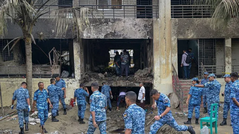Bangladeş’teki uçak kazası hakkında neler biliyoruz? 