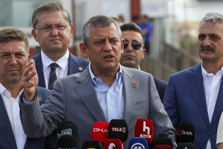 Özgür Özel