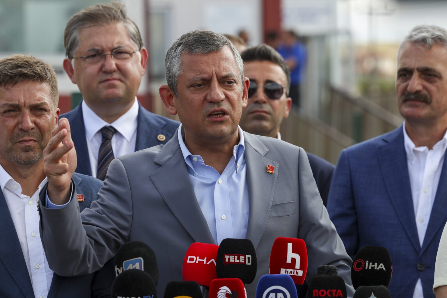 Özgür Özel