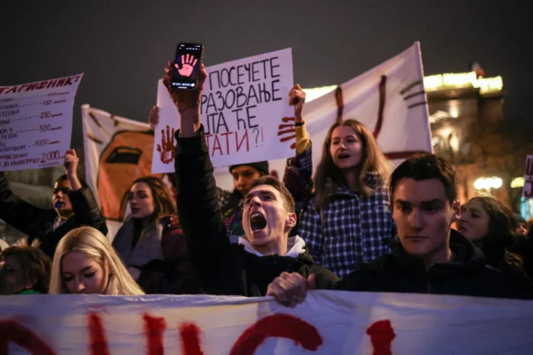 5 soruda Sırbistan’daki eylemler