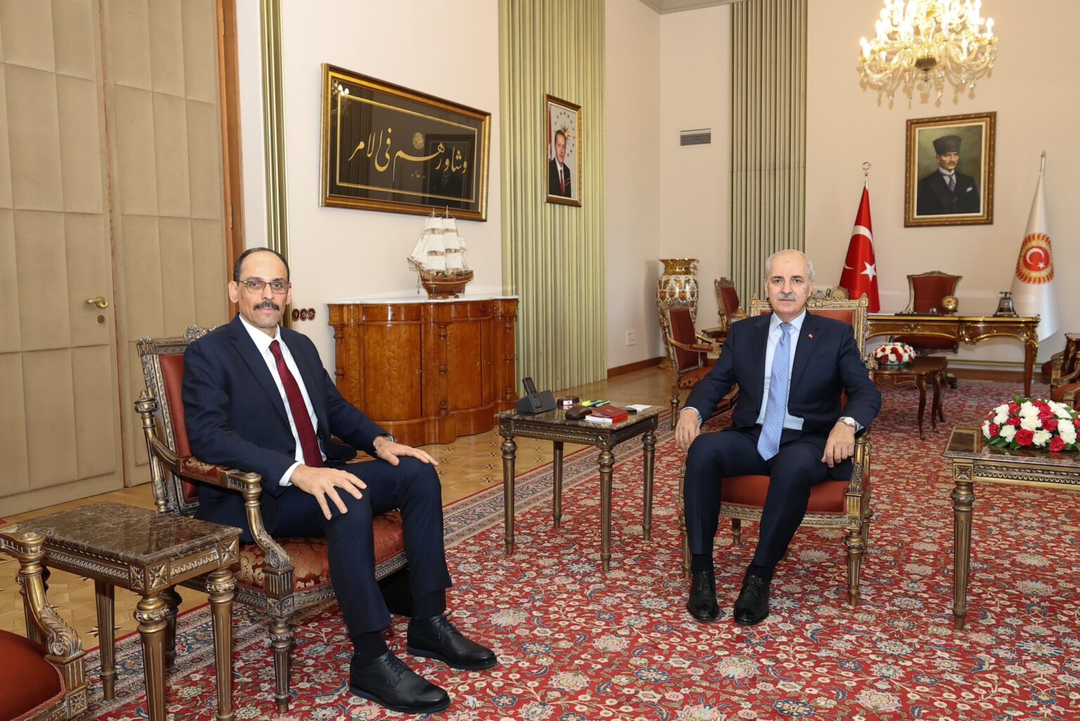 Numan Kurtulmuş, İbrahim Kalın ile görüştü: Gündem silahların teslim edilmesinden sonra izlenecek yol haritası