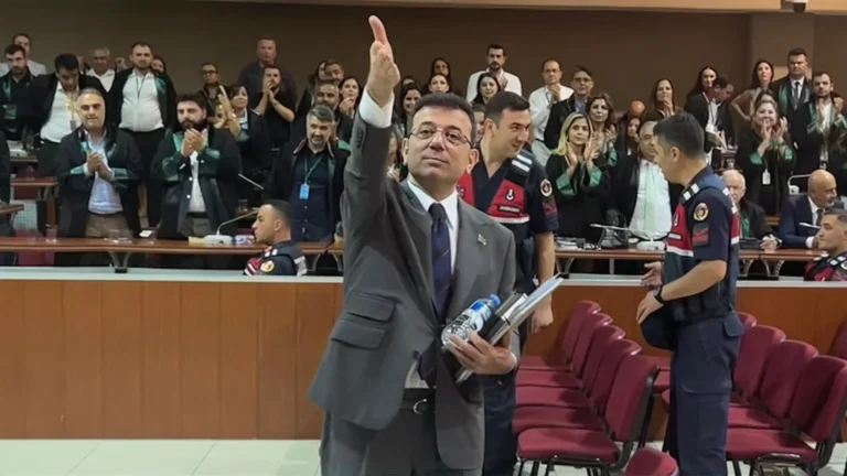 Istanbul Mayor sentenced to prison time for remarks made towards Chief Prosecutor_1