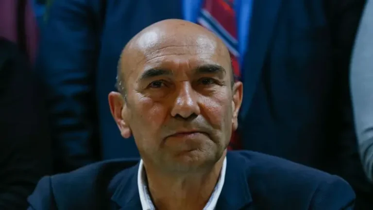 Tunç Soyer