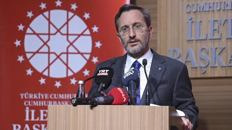 Bir fiyasko olarak "Türkiye İletişim Modeli"