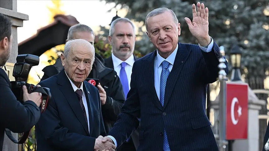 Ali Bayramoğlu anlattı: Erdoğan ile Bahçeli nerelerde birleşip nerelerde ayrışıyor?