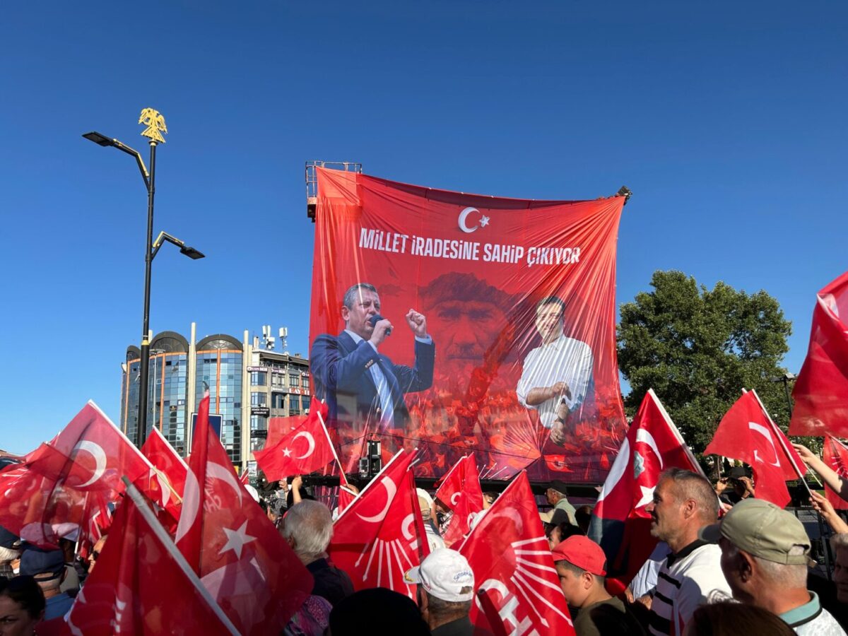 Özgür Özel Sivas’ta
