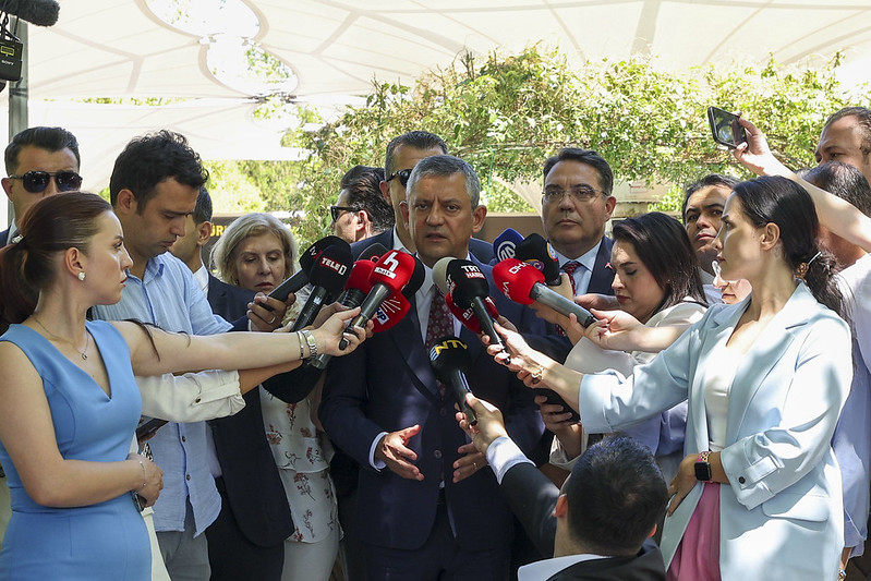 Özel Bahçeli'nin açıklamasına ne tepki verdi?