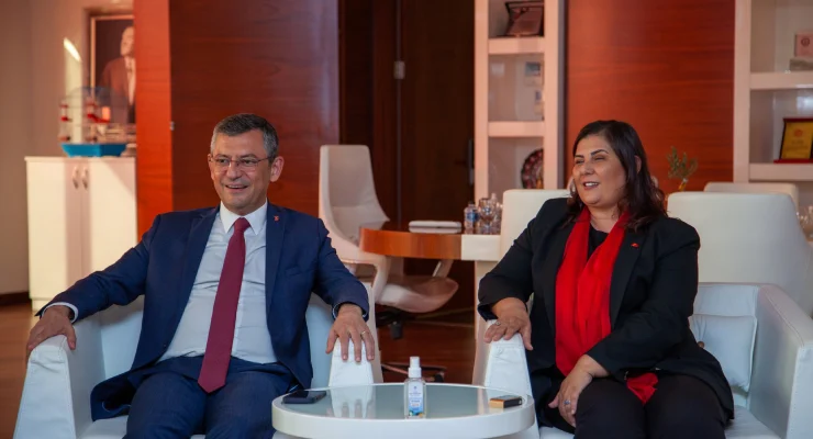 Özlem Çerçioğlu AKP hakkında neler dedi: Özgür Özel açıkladı